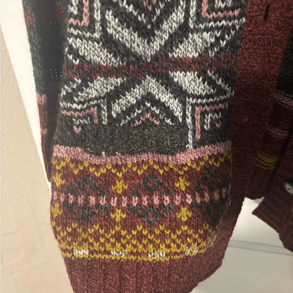 Royal Robbin’s Cardigan - Picture 3 of 7
